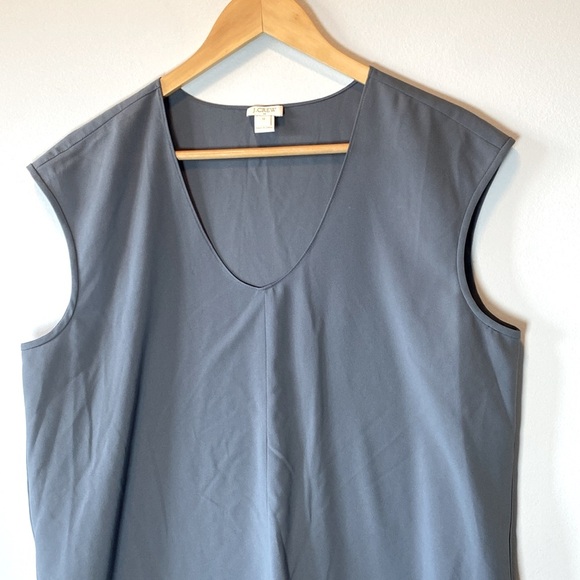 J Crew Cap-sleeve Shirttail Blouse Women’s 12 Gray Basic Lightweight Semi Sheer - Picture 4 of 13
